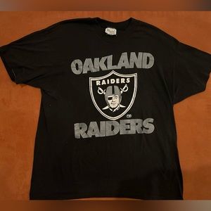 Vintage Oakland Raiders Men’s XL single-stitch made in USA shirt